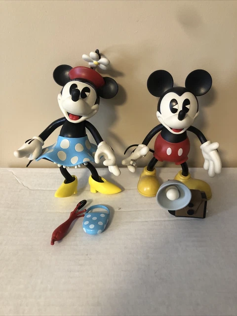 Mickey & Minnie Mouse Timeless 6" articulated vinyl figures Disney Parks w/acces