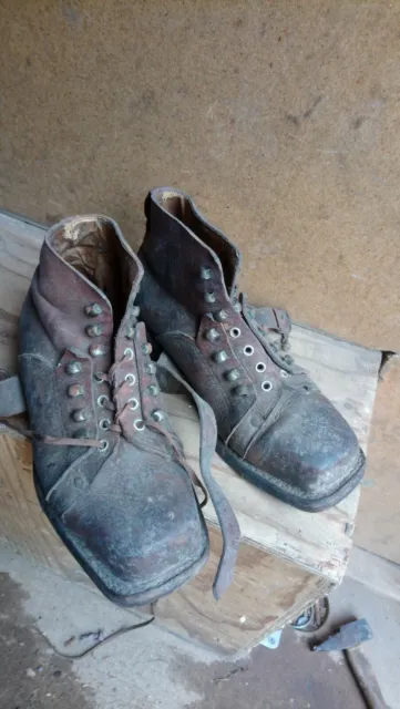 Ancienne chaussure en cuir