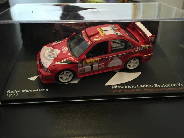 IXO Mitsubishi Lancer EVO 7 2001 échelle 1:43