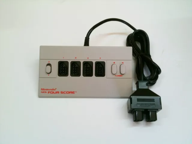 Non Pour USA) Pal Officiel Nintendo Quatre Score 4 Lecteur Adaptateur Nes 8 Bit