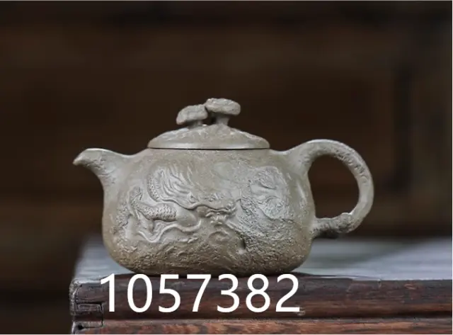 Authentic Yixing Purple Clay Pot in China Cloud dragon pattern Pot 340CC