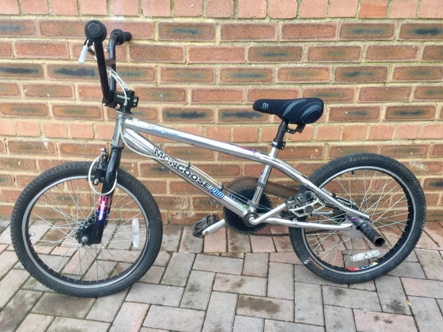 VINTAGE BMX MONGOOSE Pro Sniper in Chrome circa 2001 £95.00