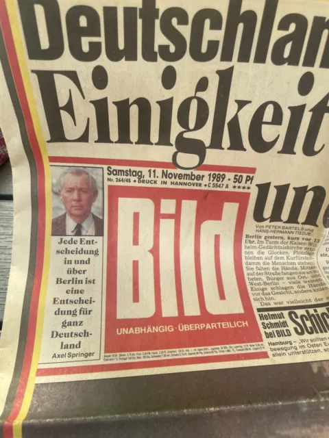 Bild - Bildzeitung vom Samstag, 11. November 1989 - Deutschland umarmt sich. Ein 3