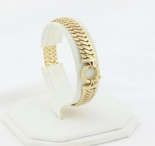 14k Yellow Gold Omega Link Bracelet 7 14k Yellow Gold Omega Link Bracelet 7