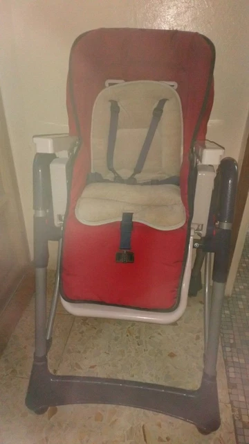 Chaise haute pour bébé