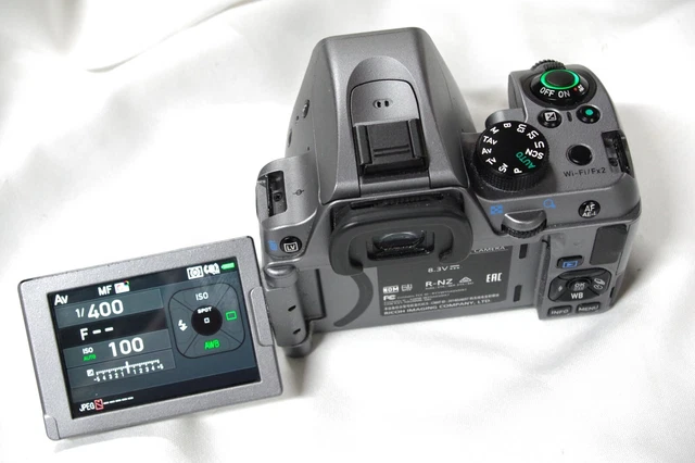 Pentax K-70 24.0MP LOW SHUTTER COUNT Digital SLR Camera Silver Ricoh 5