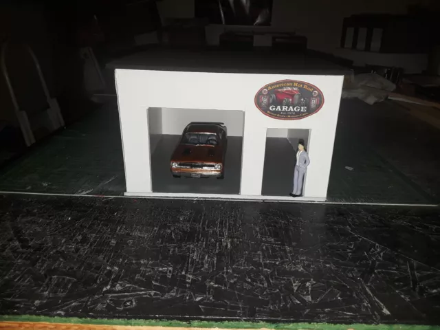 1:24 & 1:25 Scale Diorama 1 Bay Garage Pre-Assembled Great Starter Garage !