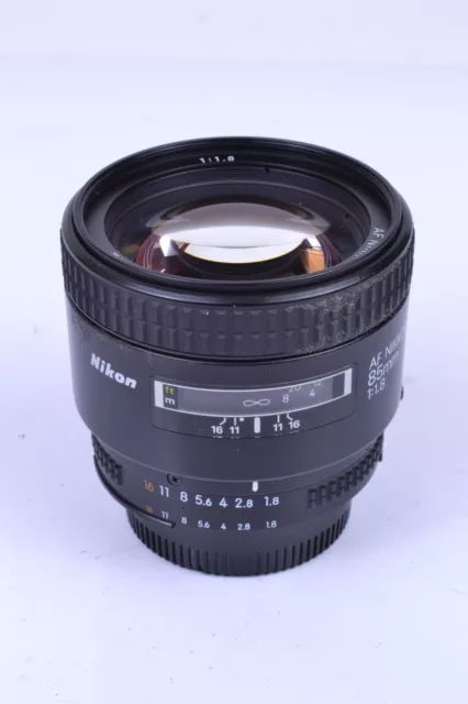 Nikon NIKKOR AF 85mm f/1.8D Prime Telephoto Camera Lens READ DESCRIPTION #T65018