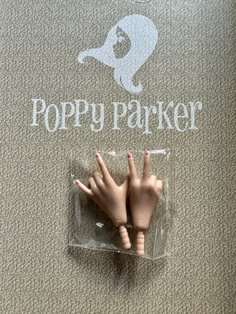 Integrity Toys Poppy Parker Enlightened In India 12" Doll Hands Peace Love