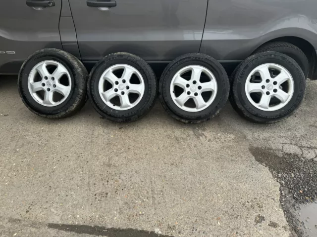 Renault Trafic / Vivaro 16 Inch Alloy Wheels And Tyres 2002 - 2014 Primastar