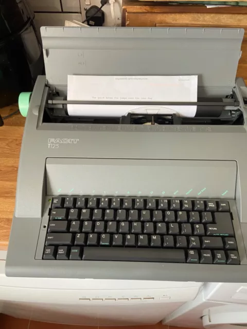 Facit T125 Typewriter