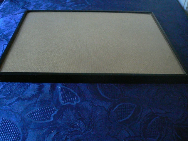 Encadrement Moderne – Baguette Rouge Doré Laqué – Carré 57x57 Cm – Occasion