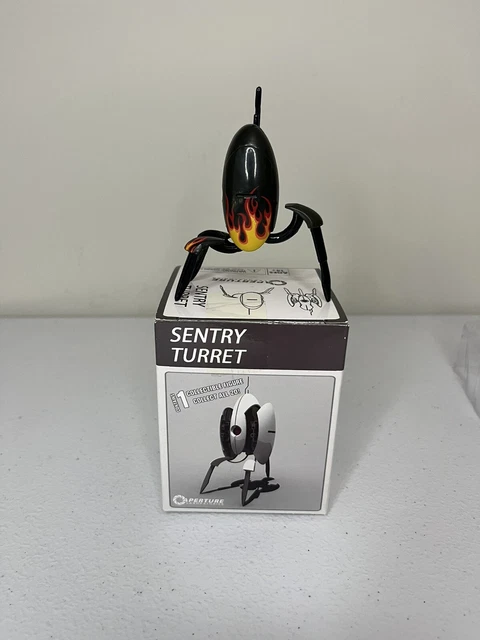 Portal 2 Valve Closed Hot Rod Sentry Turret With Box NECA Wizkids 2012 NEW
