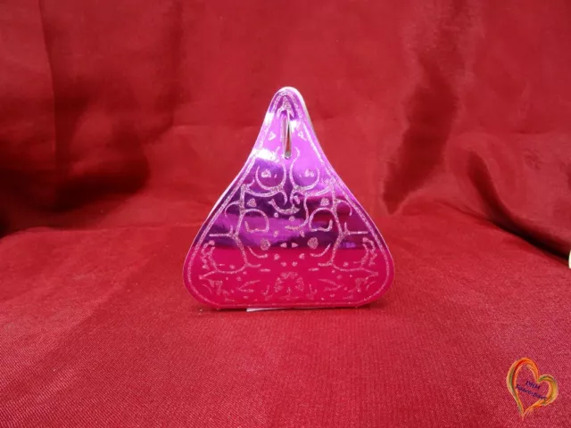 Boite à dragée en forme de pyramide rose argenté X25