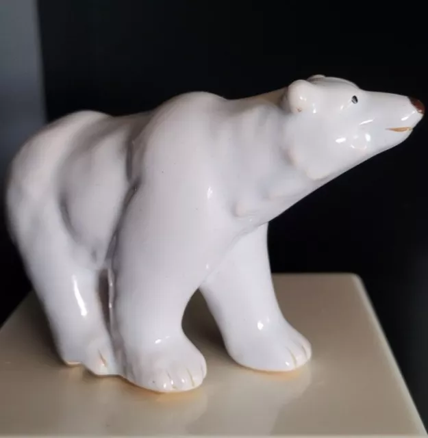 Porzellanfigur Eisbär