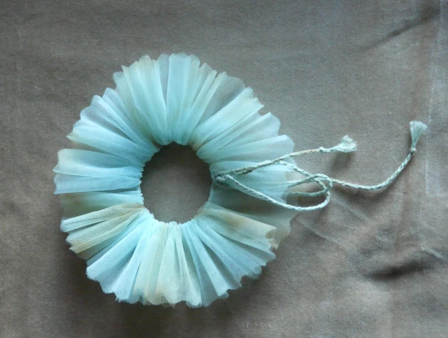 TULLE COLLAR, RUFFLE,  antique style,  for collectible teddies & dolls