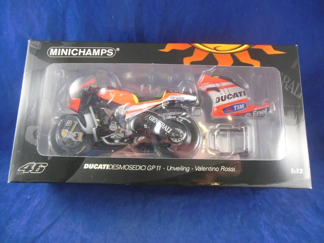 MINICHAMPS 1/12 VALENTINO ROSSI DUCATI VALENCIA TEST 2010 MOTO GP FIGURINE