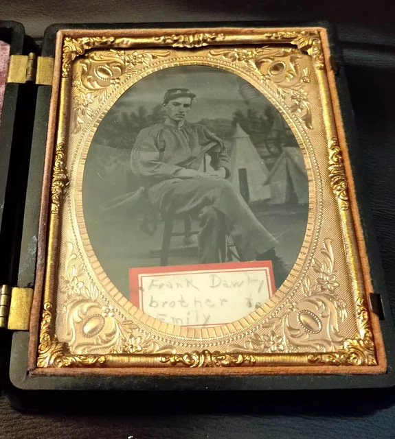 ID'd Civil War Union Soldier 1/4 plate tintype 10th Illinois Cavalry