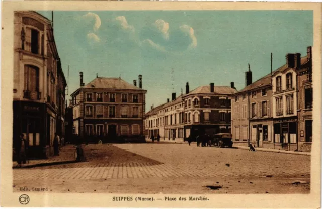 CPA SUIPPES (Marne) - Place des Marches (245280)