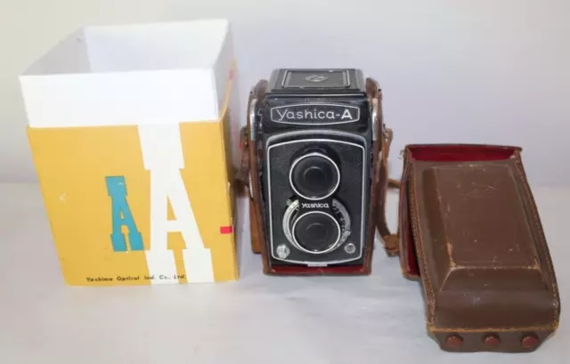 ¡En caja! Cámara TLR Yashica-A de colección con estuche