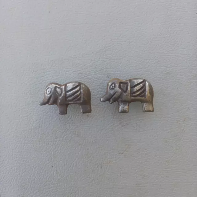 Perillas de puerta de cajón de gabinete con forma de elefante de hierro...