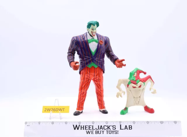 Laughing Gas Joker Batman Legends of the Dark Knight 1997 Kenner Action Figure