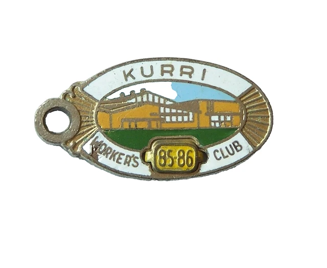 VINTAGE 198586 KURRI Workers Club Nsw Member Metal Medal Medallion