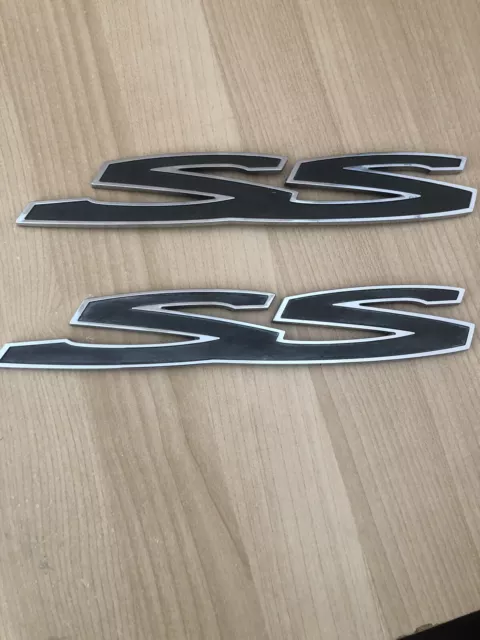 Holden Commodore SS Distintivi porta super sportivi