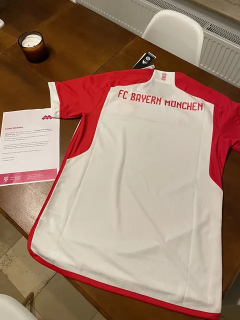 Handsigniert - adidas FC Bayern München 23/24 Heimtrikot - Größe L 3