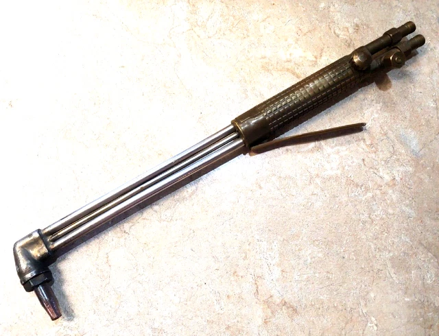Oxygen acetylene cutting torch 20” 90 Degree Head AIRCO 3186 (Parts Or Repair)