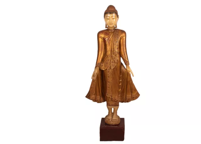 Antiker, Lebensgroßer Buddha im Mandalay Stil. Holz & Alabaster. Burma 19. Jh.