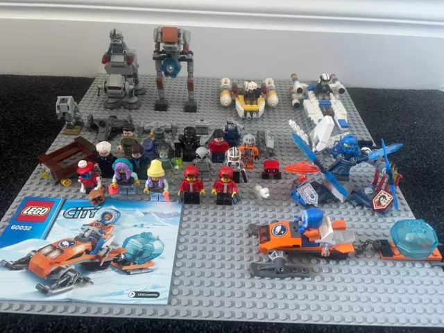Lego bulk Bundle of Sets & Assorted Minifigures
