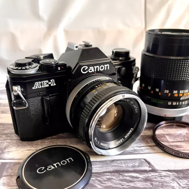 Canon AE-1 SLR Film Camera w/ Canon Double Lenses!（FD 50mm F1.8＋FD1 35mm F3.5sc）