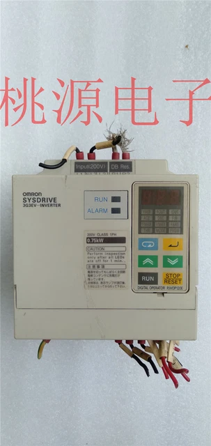 Inverter 3G3EV-AB007-E usato
