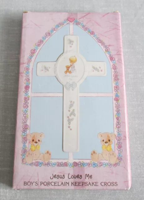 Vintage Enesco Precious Moments Jesus Loves Me Baby Boy Porcelain Wall Cross Nib