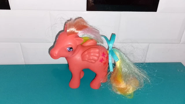 Figurine Mon Petit Poney Hasbro 1983 – Assis – Fabriqué En Italie – Rare