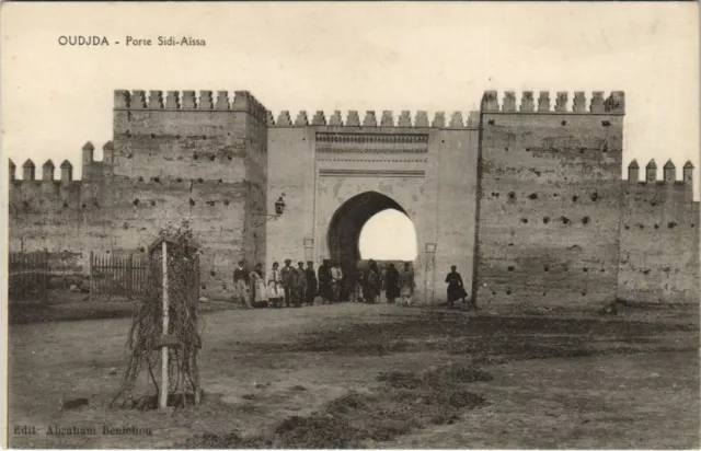CPA AK MAROC OUDJDA Porte SIDI-Aissa (31053)