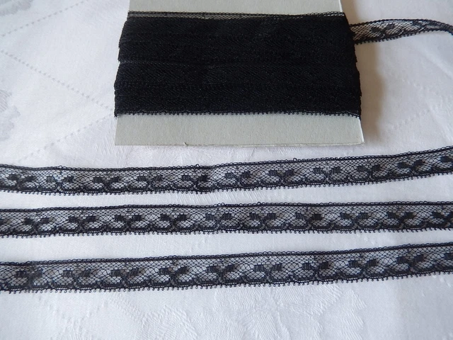 DENTELLE DE VALENCIENNES ANCIENNE NOIRE  : 8 m x 1,5 cm