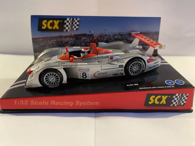 SCX 60360 1/32 Audi R8 Le Mans Winner 2000 Slot Car. Grey. No. 8