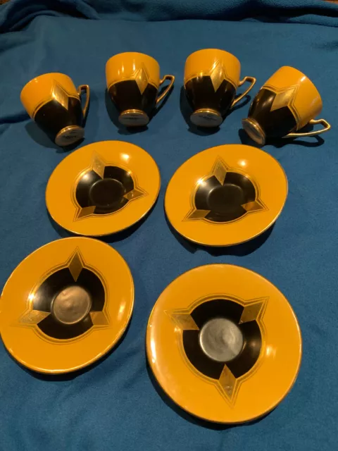 Set Of 4 Art Deco Carlton Ware cup and saucers