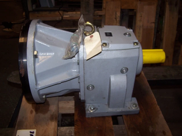 New Idex Viking Inline Helical Pump Gear Reducer 19.6:1 Ratio 3-551-61C-196-28