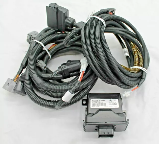 Toyota Hilux Towbar Wiring Harness 7 Flat New Genuine Accessory Pzq6189280