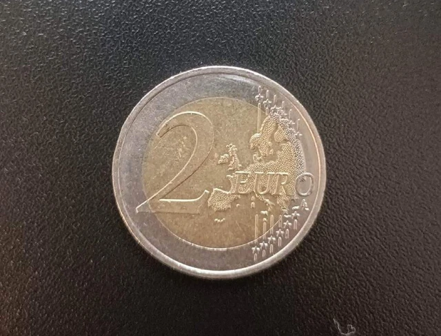 Pièce de deux euros rare commémorative Simone Veil
