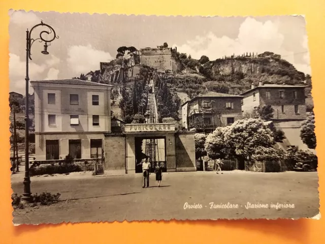 Orvieto (Terni). Funicolare - Stazione inferiore.