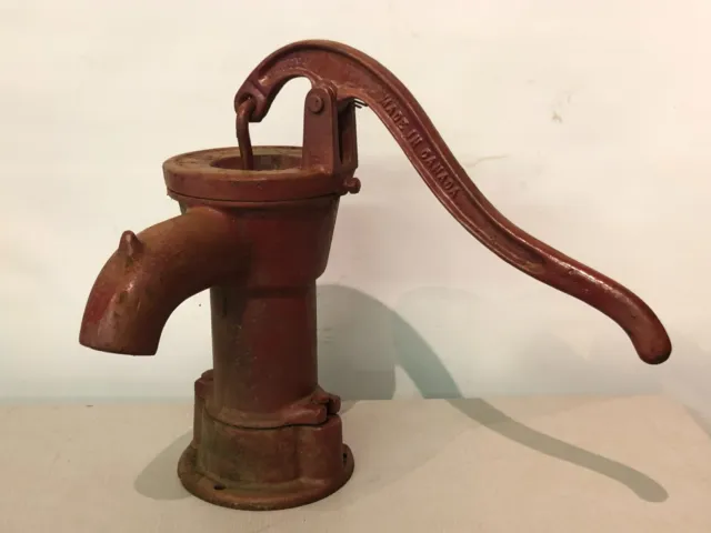 Vintage Made In Canada Cast Iron Hand Pitcher Water Pump Untested