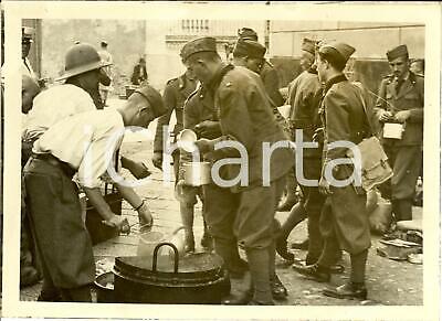 1935 GENOVA Soldati con le gavette in partenza per AOI Fotografia
