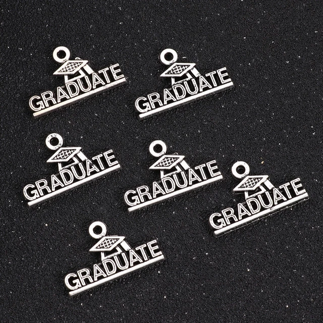 30 Pcs Selbstgemacht Hut Zubehör Brief Schlüsselanhänger Schmuck