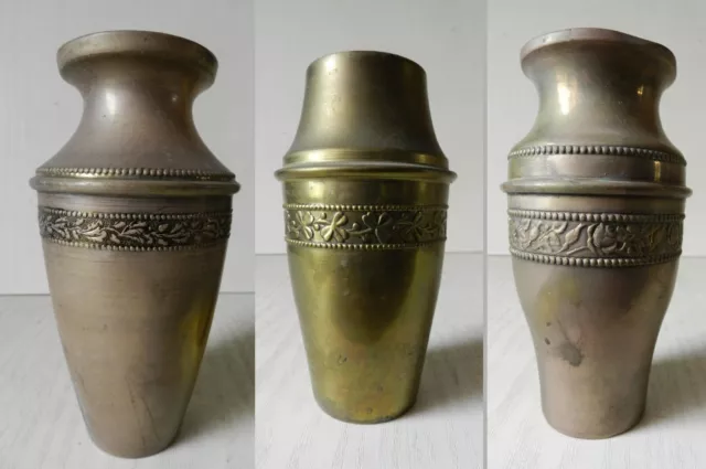 LOT de 3 ANCIENS PETITS VASES à MUGUET / VIOLETTES en LAITON