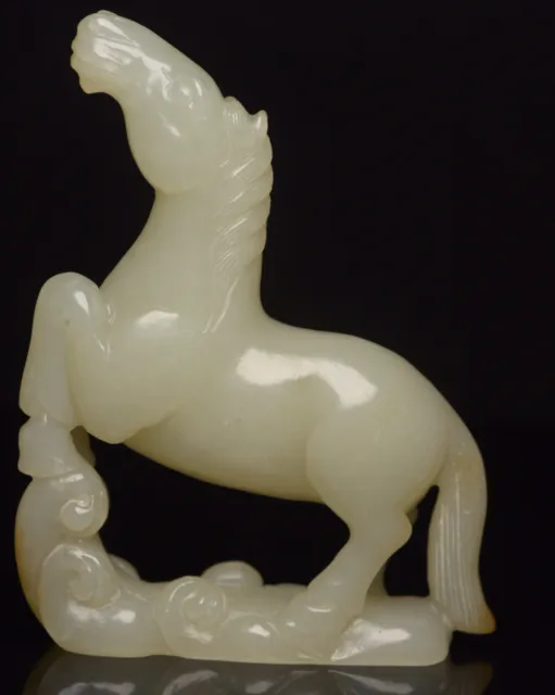 Chinese Exquisite Handmade Horse carving Hetian Jade Statue