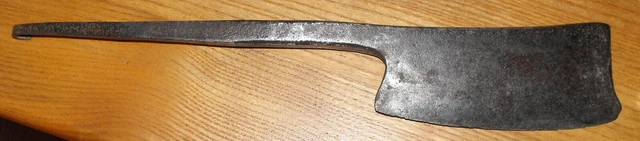 Ancien Hachoir En Acier Forgé – Hachoir De Boucher – Outil Vintage